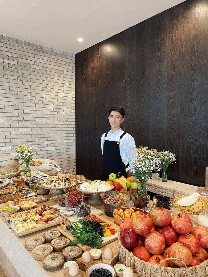 Pana Boutique Hotel Shymkent Exterior photo
